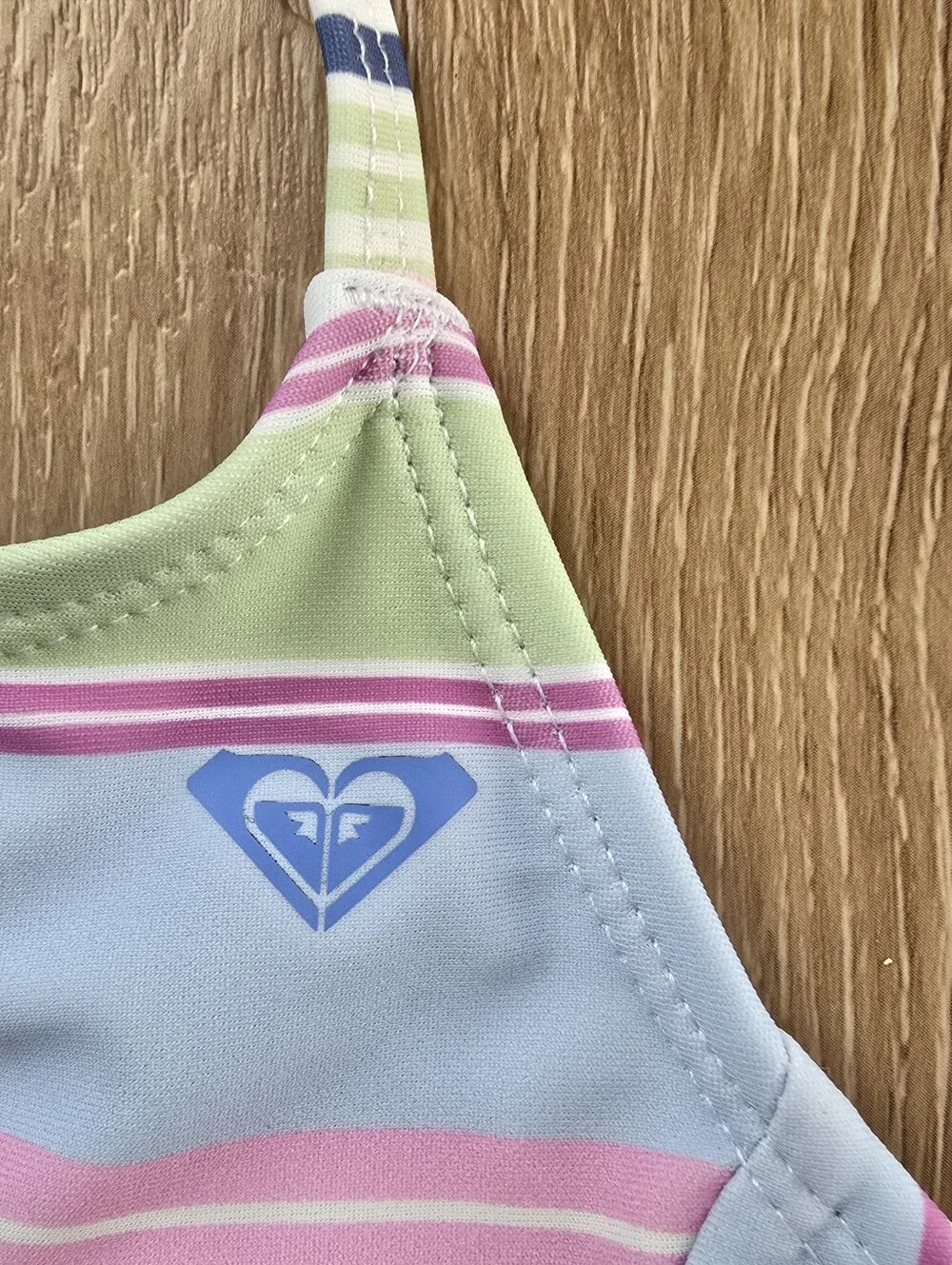 Roxy Girls 2 Piece Swimsuit Set Pastel Striped Bikini Size 7 Bikini